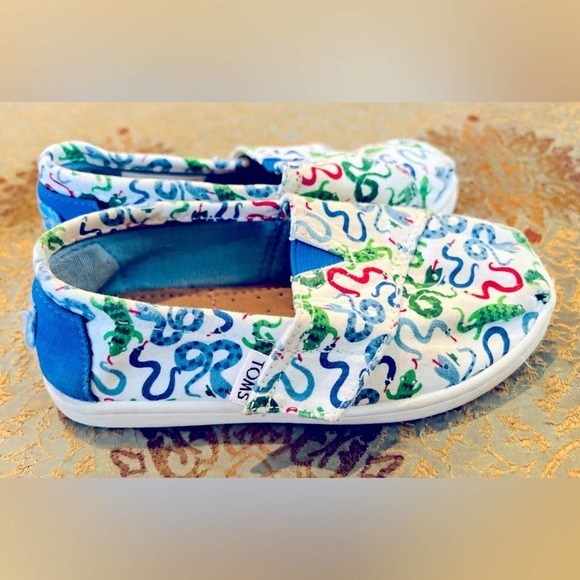 TOMS Toddler Snake Print Canvas Shoes in size 9 - Picture 5 of 7